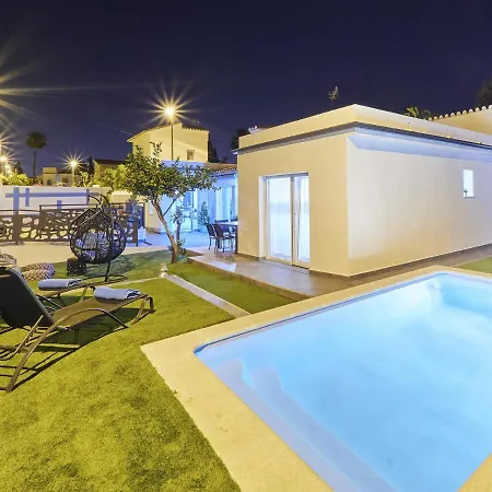 Cubo's Cozy & Modern Sol De Málaga