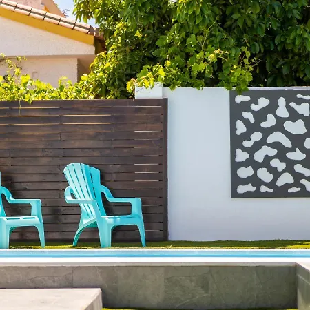 Cubo's Cozy & Modern Sol De Villa *