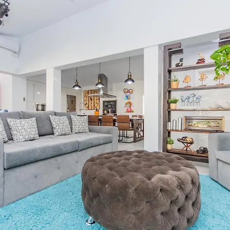 Cubo's Cozy & Modern Sol De * Malaga