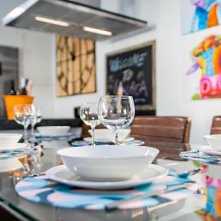 Villa Cubo's Cozy & Modern Sol De